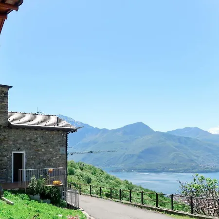Lägenhet Locazione Turistica Casa Edera Como