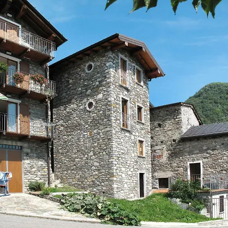 Lägenhet Locazione Turistica Casa Edera *