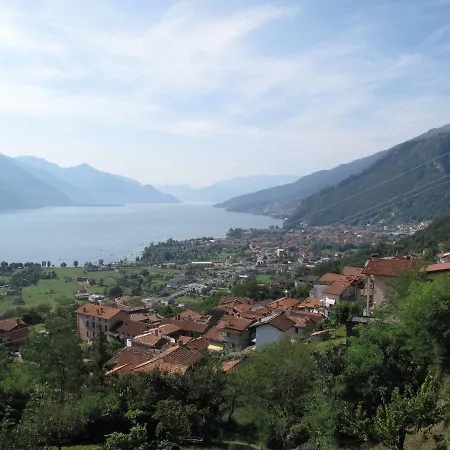 Lägenhet Locazione Turistica Casa Edera *
