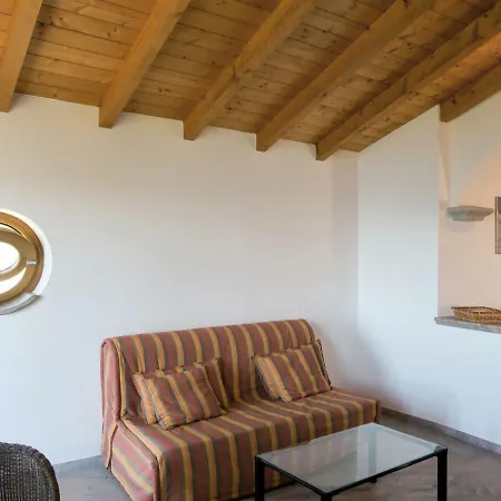 Locazione Turistica Casa Edera * Como